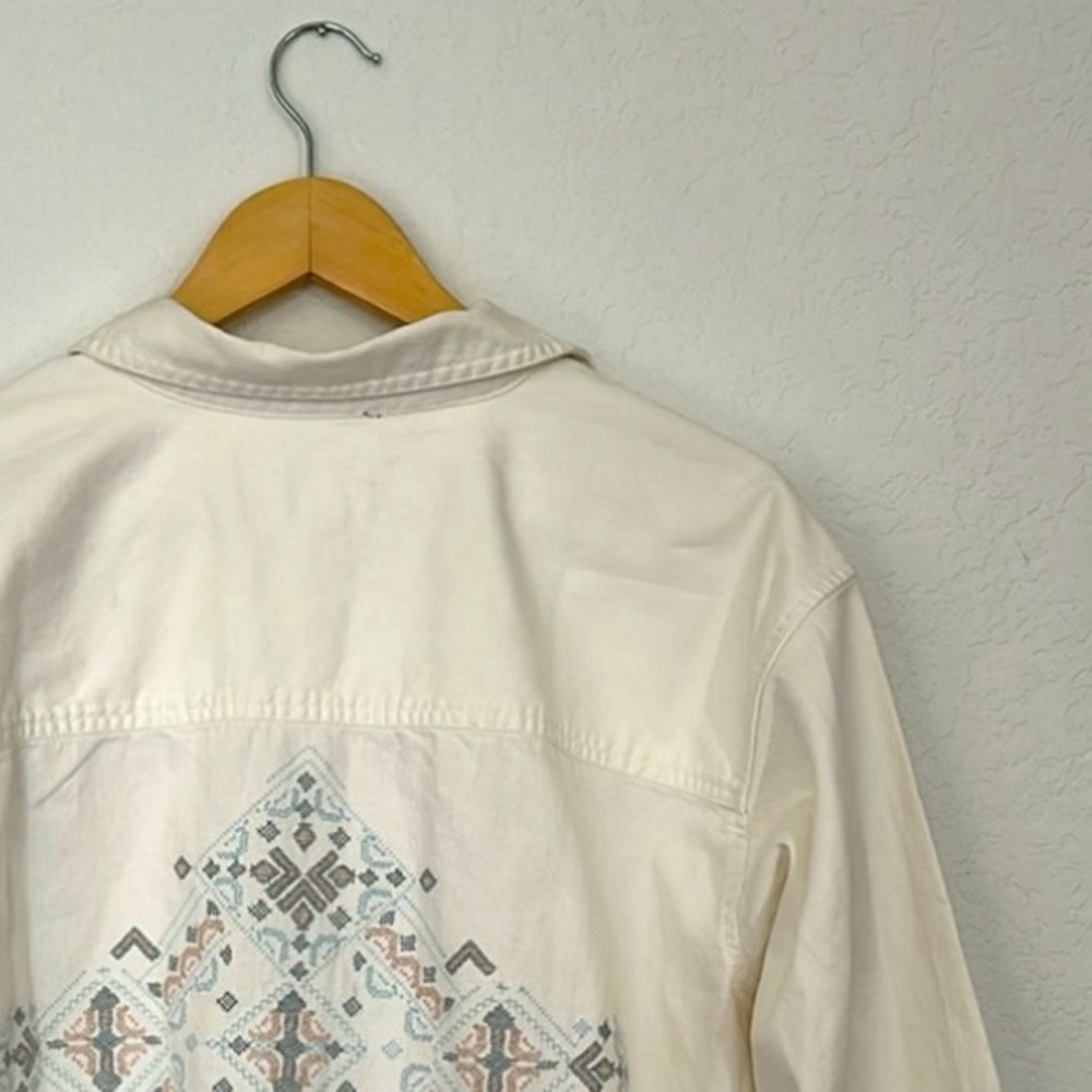 American Eagle Embroidered Top/Jacket